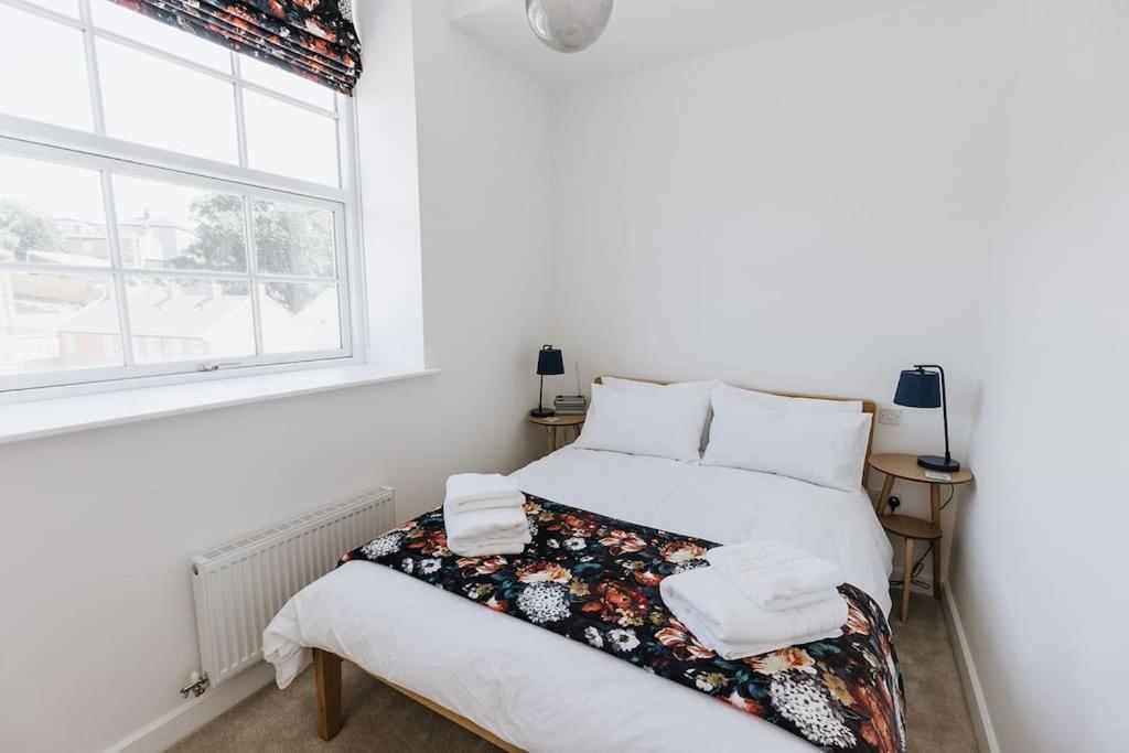Bobbin Row - Grade 2 Listed Property With A Beautiful Design With Access To Leeds Leeds  Zewnętrze zdjęcie