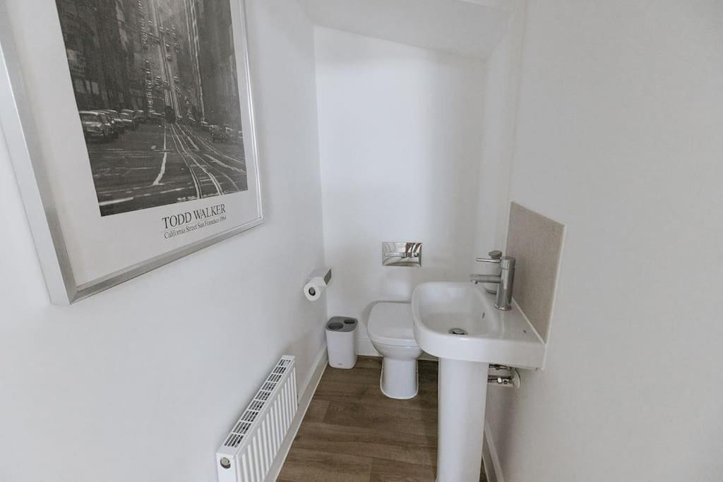 Bobbin Row - Grade 2 Listed Property With A Beautiful Design With Access To Leeds Leeds  Zewnętrze zdjęcie