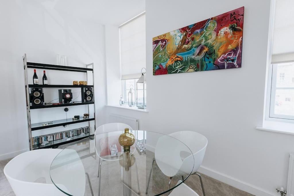 Bobbin Row - Grade 2 Listed Property With A Beautiful Design With Access To Leeds Leeds  Zewnętrze zdjęcie
