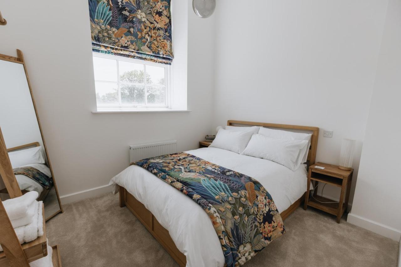 Bobbin Row - Grade 2 Listed Property With A Beautiful Design With Access To Leeds Leeds  Zewnętrze zdjęcie
